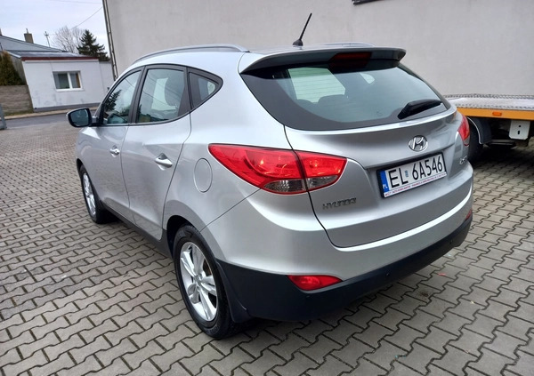 Hyundai ix35 cena 45700 przebieg: 157000, rok produkcji 2013 z Pabianice małe 211